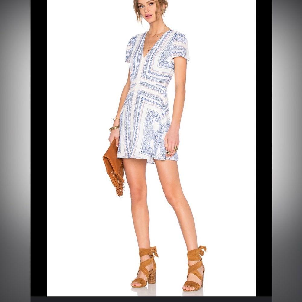 Cassidy Dress in Bella Scarf
Lovers and Friends S